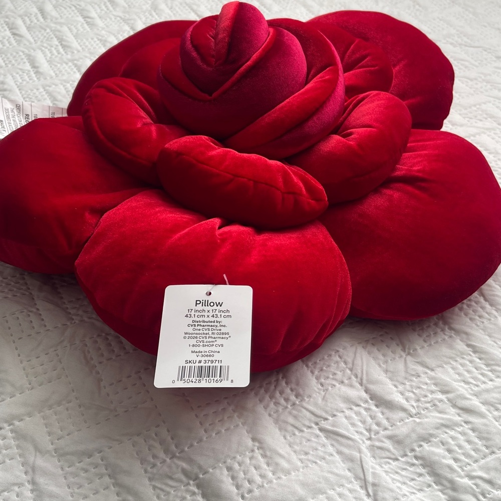Joyward Red Flower Pillow - Picture 3 of 7